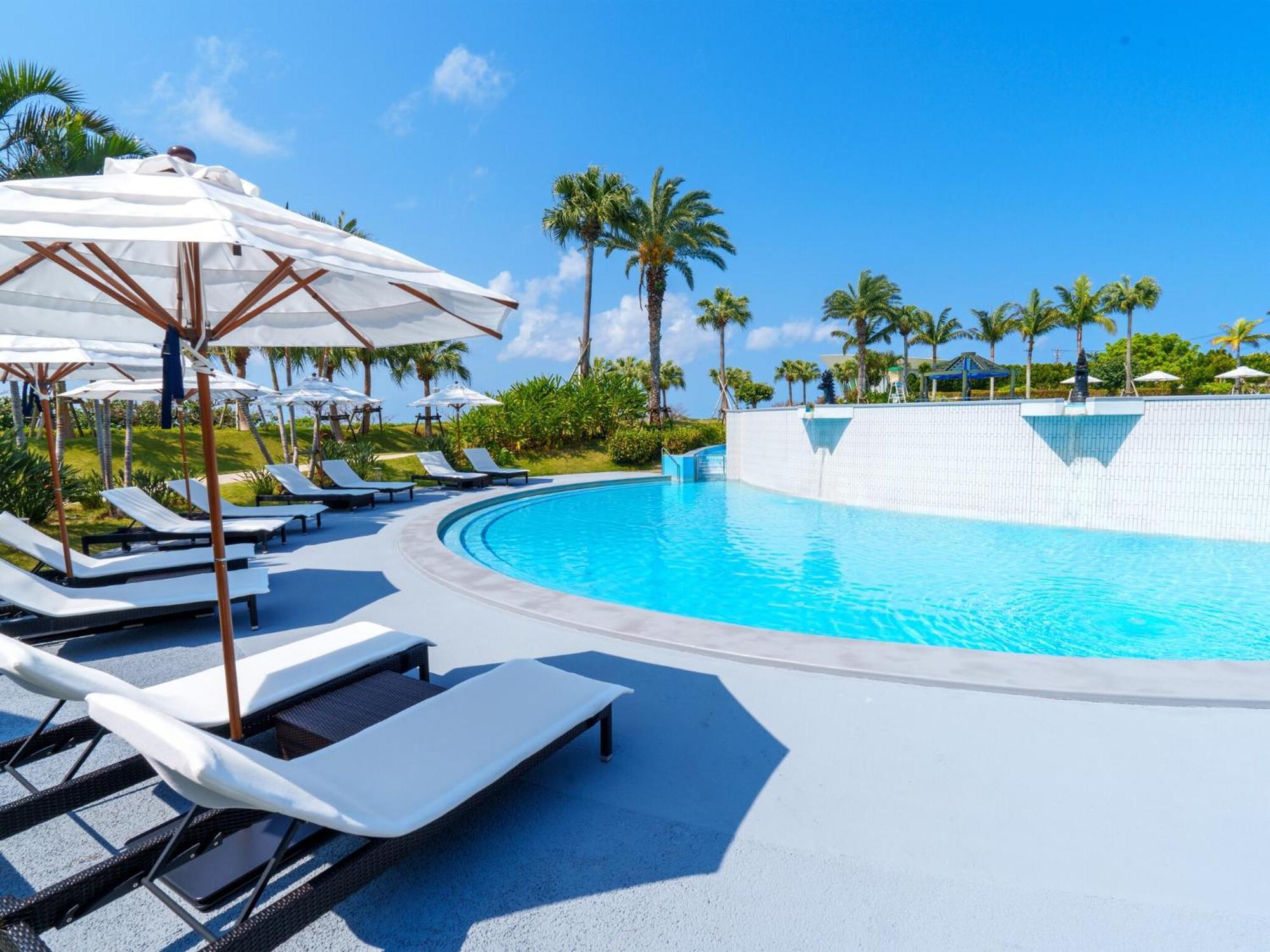 The Orion Hotel Motobu Resort & Spa Экстерьер фото